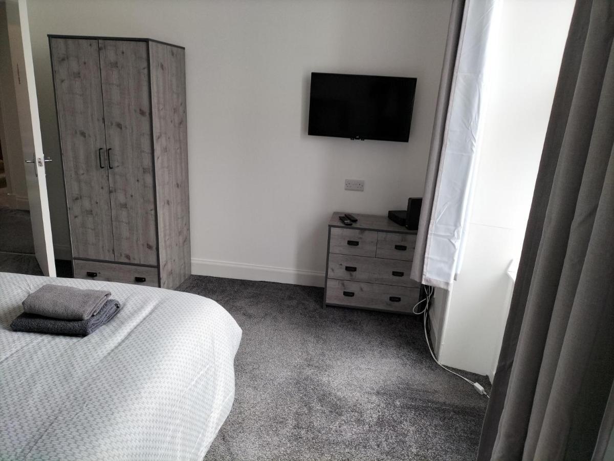 Apartmán Maze Great Escape Ayr Exteriér fotografie